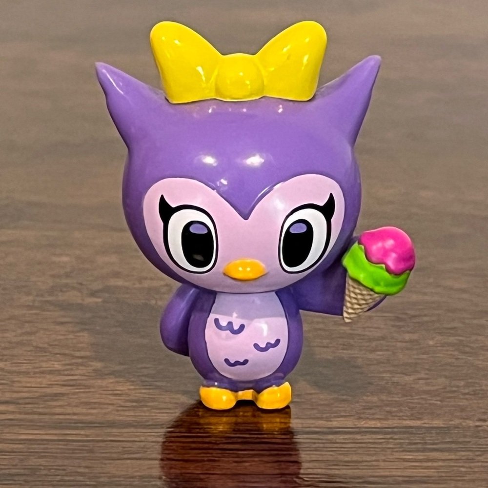 Tokidoki Neon Star Series 4 Claire Owl Mini Figure